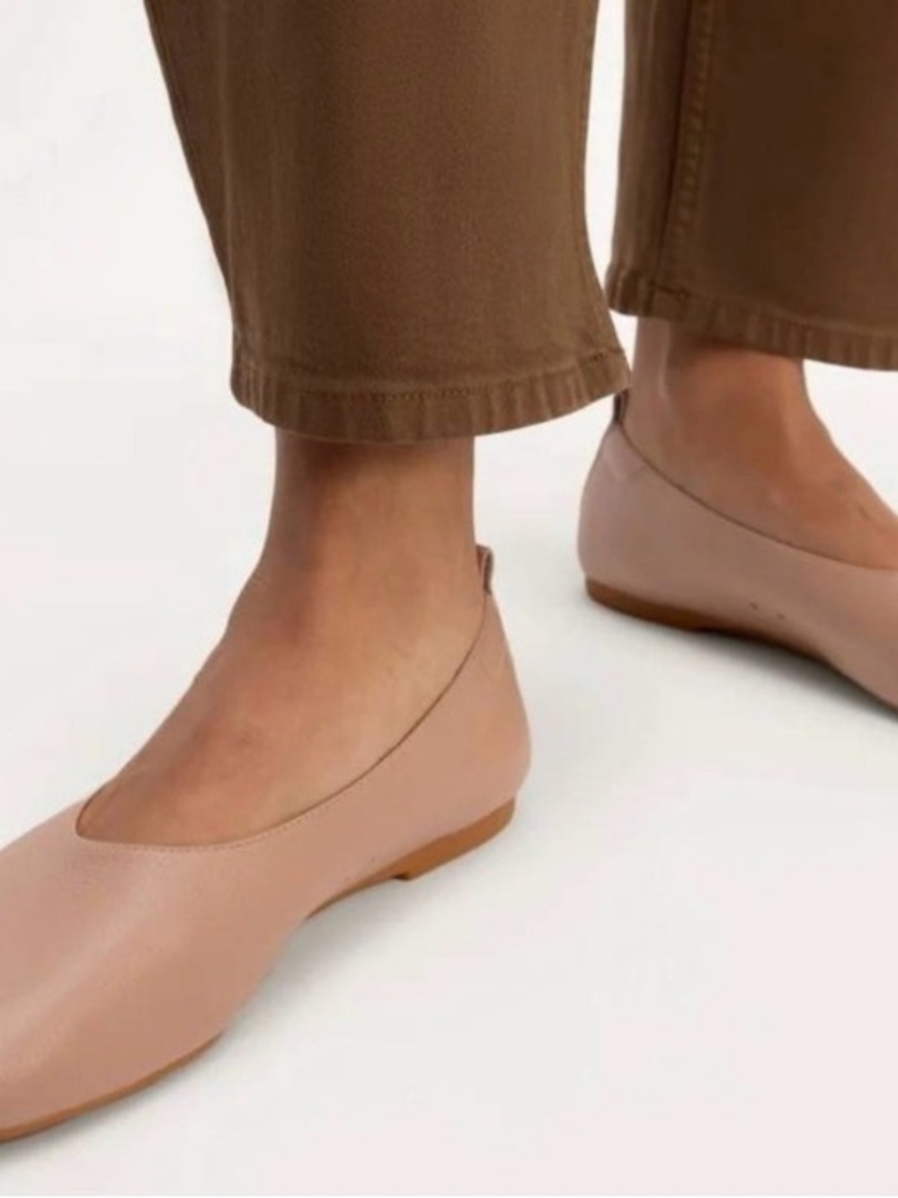Everlane Day Glove Leather Flat in Leather - Picture 5 of 9